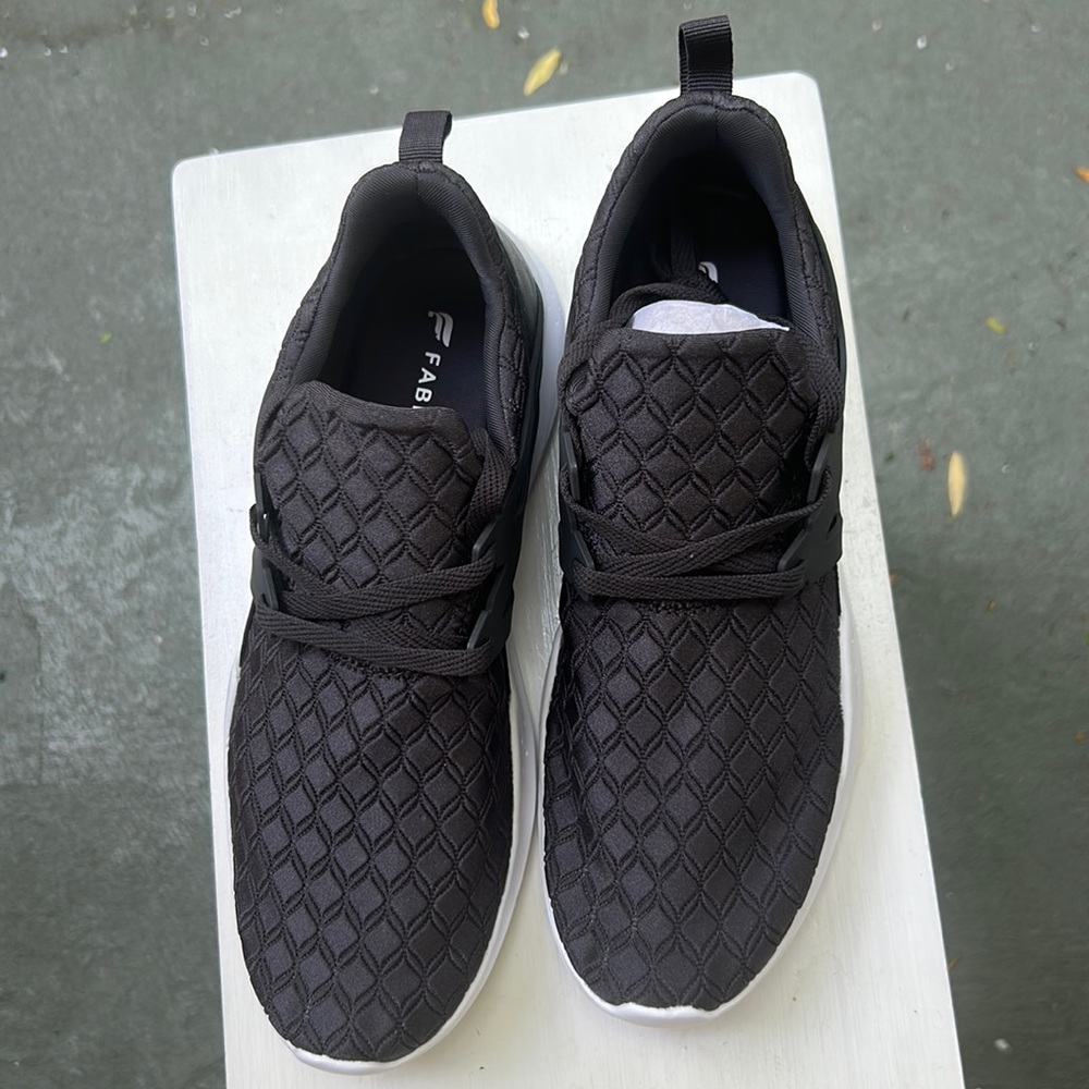 Fabletics size 8.5